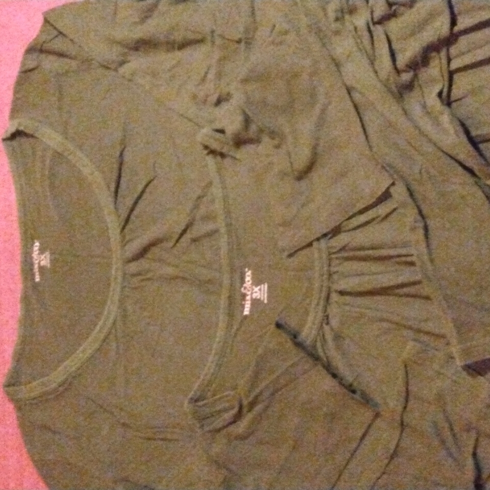 Bundle of 7 Long Sleeve Ladies Tees Sz. 3X - Picture 11 of 13